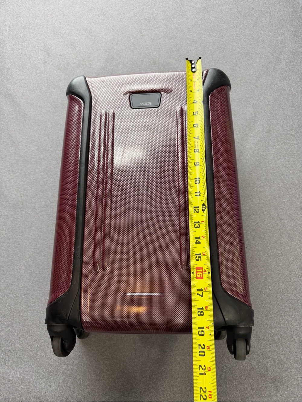 Tumi Vapor Extended Carry On Trip Packing Case Hard Shell Luggage - Picture 6 of 15